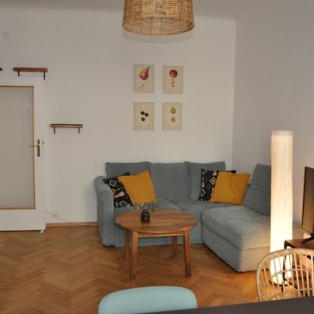 Lovely Apartment In Historic Center Vienna Esterno foto
