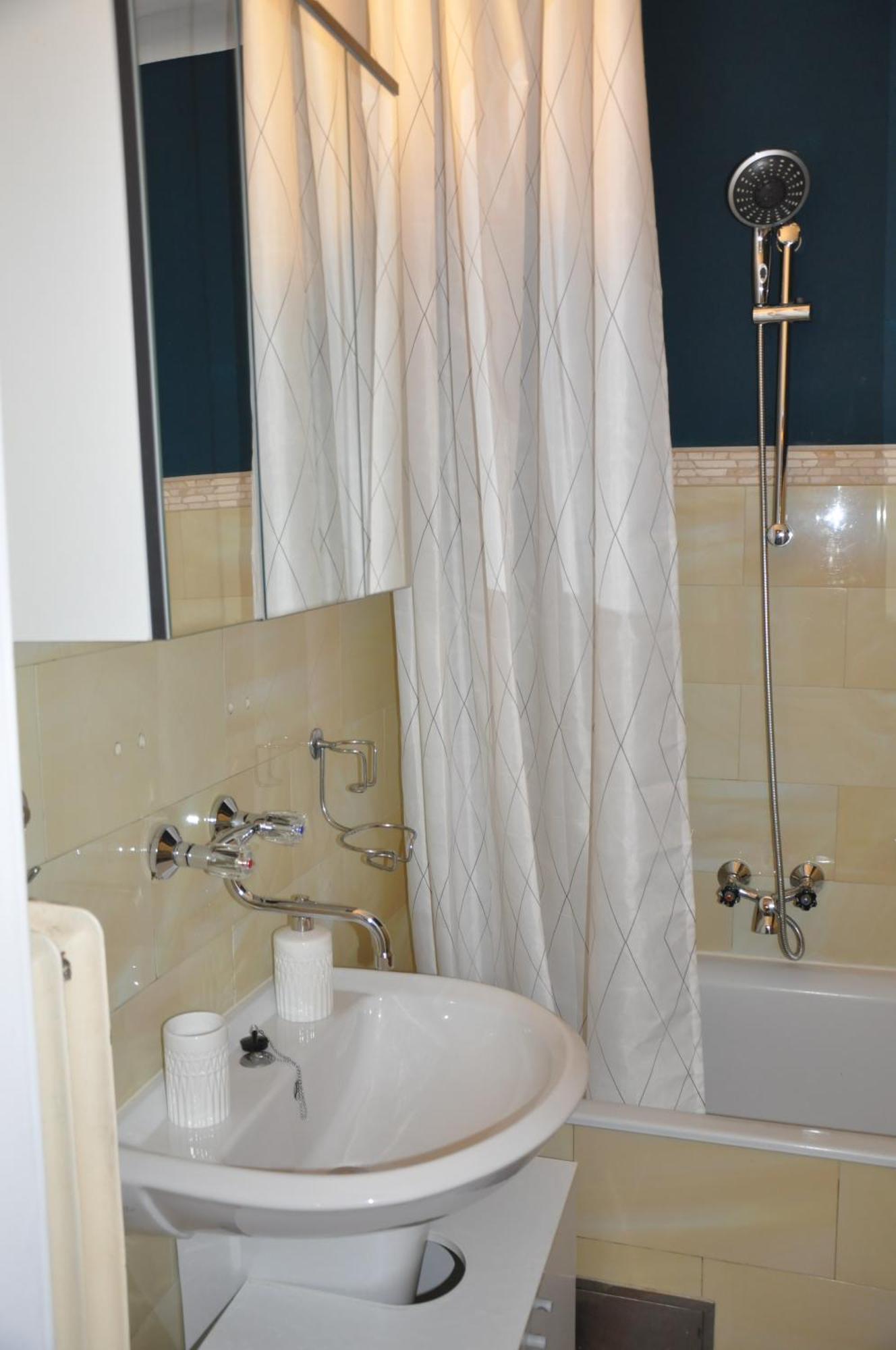 Lovely Apartment In Historic Center Vienna Esterno foto